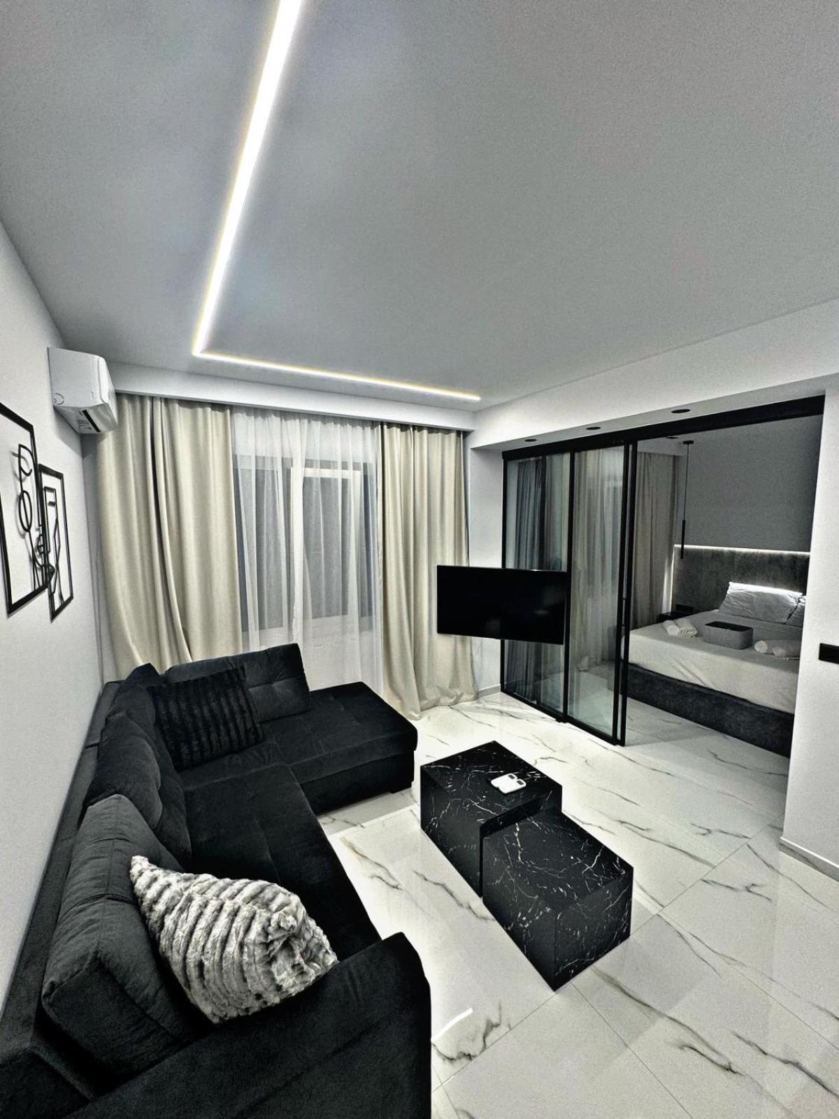 Eden Luxury Suite #3 เทสซาโลนิกิ ภายนอก รูปภาพ